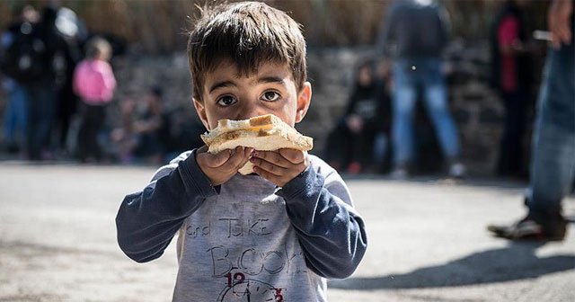 Norveç sınır kontrollerine başladı