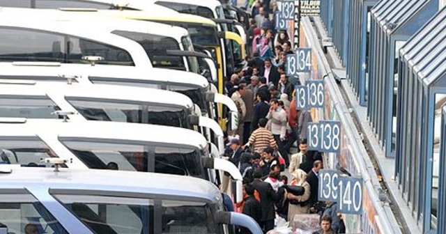 Otogarda bayram yoğunluğu başladı