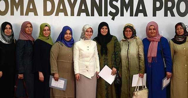 Sare Davutoğlu, &#039;Acılar paylaşılarak azalır&#039;