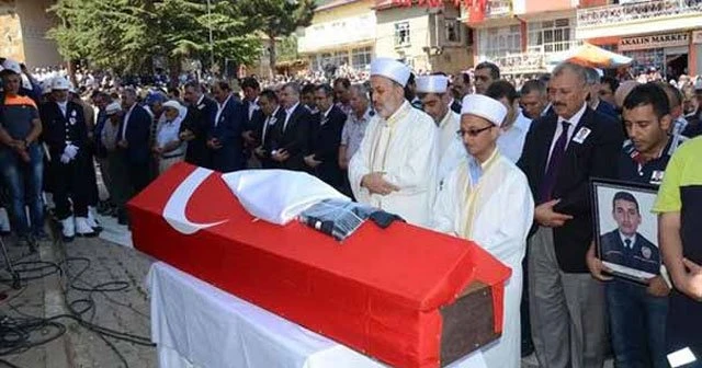 Şehidin cenazesinde kahreden detay