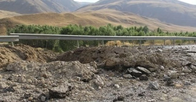 Tatvan'da askeri araca kalleş tuzak