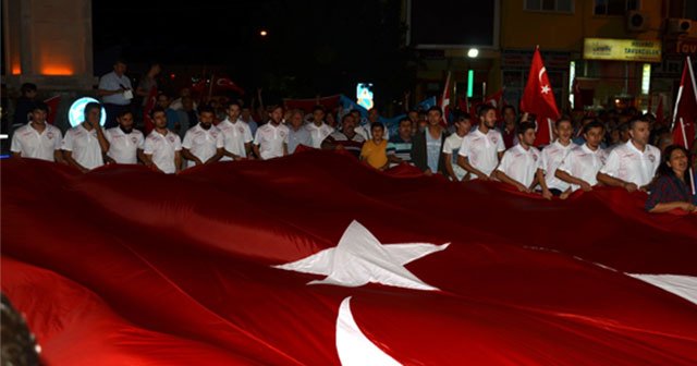 Terörü protesto için Jandarma Komutanlığı’na yürüdüler!