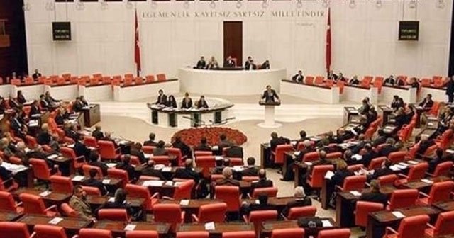 Türkeş&#039;in ihracı HDP&#039;yi 3. parti yaptı