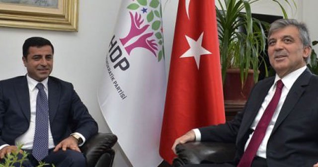 Abdullah Gül&#039;den Demirtaş&#039;a taziye telefonu