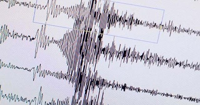 Antalya&#039;da 5.2 büyüklüğünde deprem