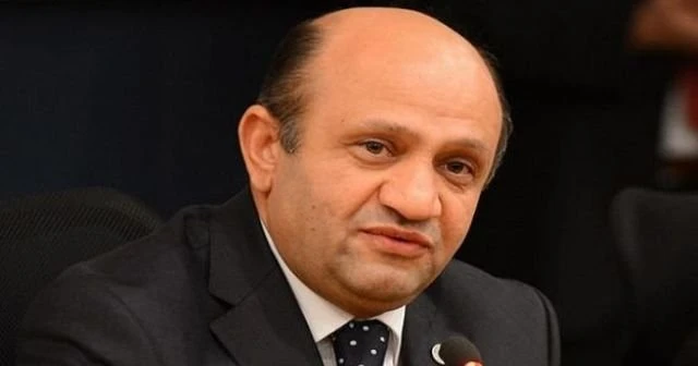 Bakan Müjdeyi verdi! Saab 9-3'ü satın aldık