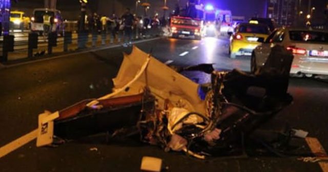 Bakırköy&#039;de feci kaza,  1 ölü, 2 yaralı