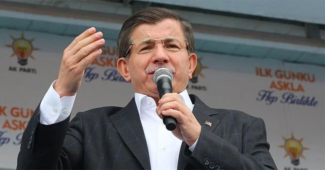 Başbakan Davutoğlu, 'Terör odaklarının şantajından korkmayın'