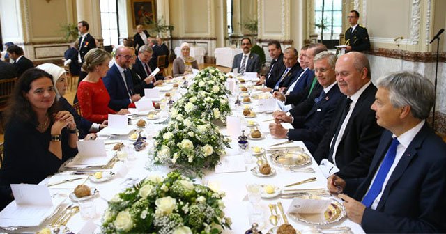 Belçika Kralı&#039;ndan Erdoğan onuruna öğle yemeği