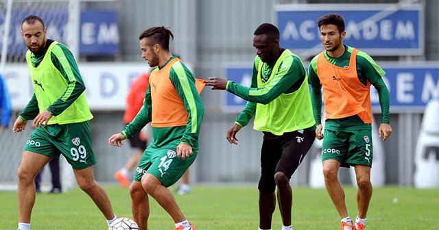 Bursaspor Antalyaspor maçına hazırlanıyor