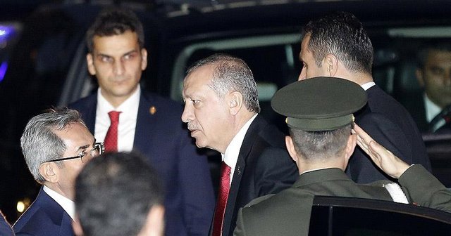 Cumhurbaşkanı Erdoğan nikah şahidi oldu