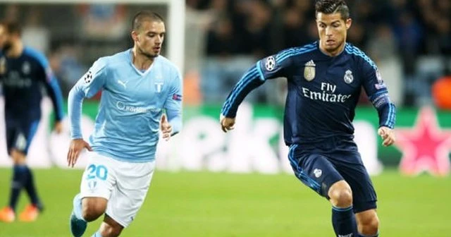 Cüneyt Çakır'ın maçında Ronaldo tarih yazdı