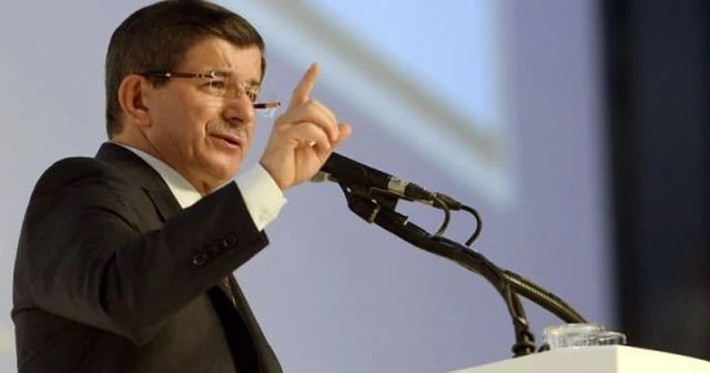 Düsseldorf, Davutoğlu için hazır