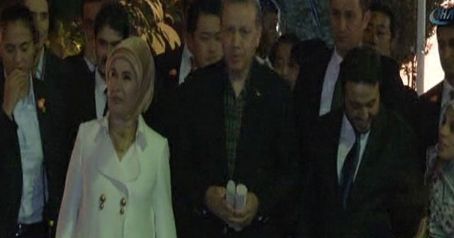 Erdoğan, Tokyo Camii’ni ziyaret etti