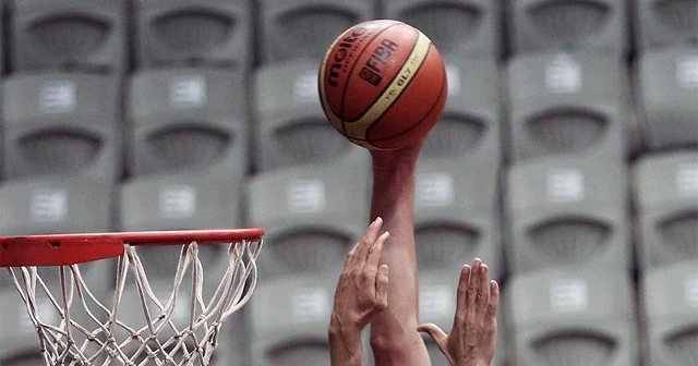 FIBA'dan 6 Türk hakemine görev