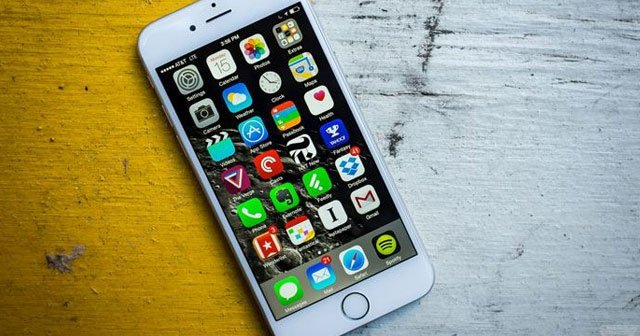 iPhone 6S satışları düşüşte