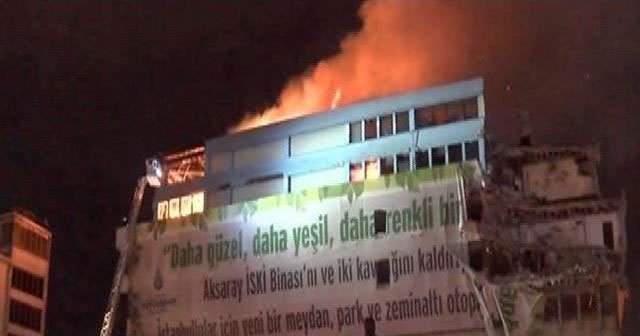 İstanbul&#039;da korkutan yangın