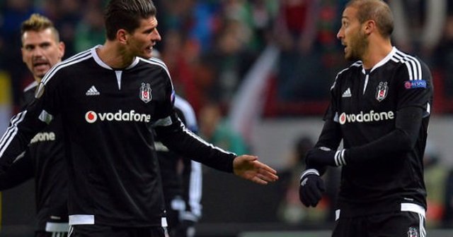 Lider Beşiktaş kritik virajda