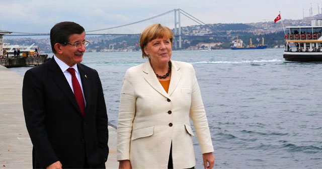 Merkel’in İstanbul ziyareti Alman basınında