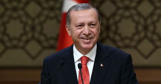 Muhtarın sözleri Erdoğan&#039;a kahkaha attırdı