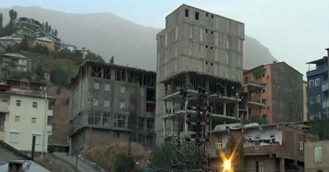 PKK'dan eş zamanlı hain saldırı