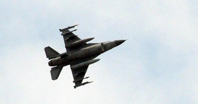 Taliban, ABD F-16&#039;sını vurdu