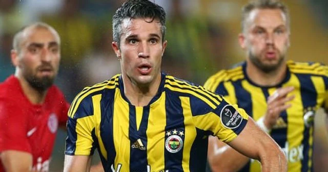 Van Persie, Eyüp Sultan'da kurban kestirdi!