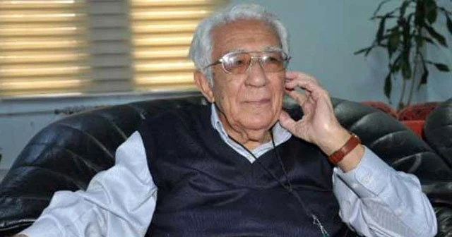 86 yaşındaki profesöre yoklama kaçağı işlemi