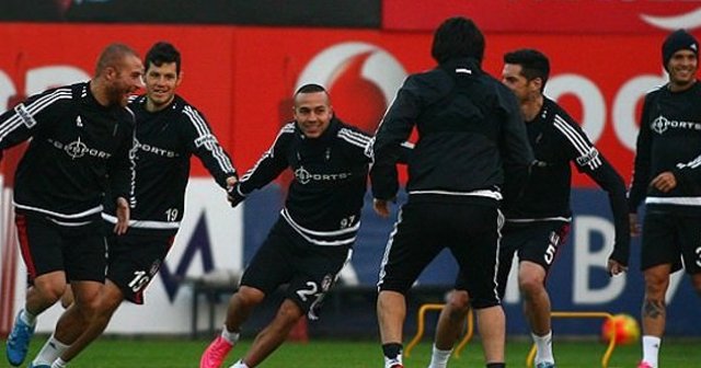 Beşiktaş&#039;ta Skenderbeu maçı hazırlıkları