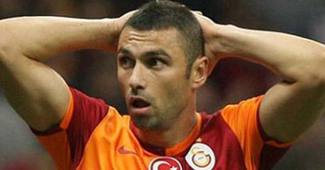 Burak Yılmaz, Galatasaray’dan ayrılıyor mu