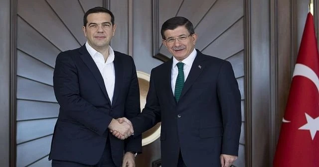 Davutoğlu, Çipras ile görüştü