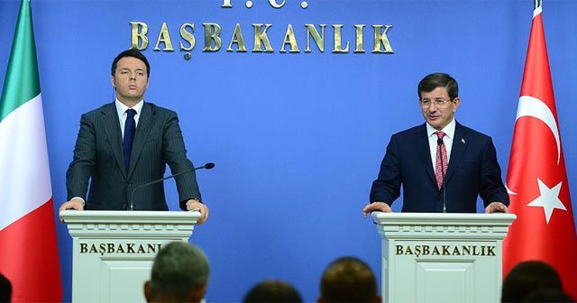 Davutoğlu, Renzi&#039;ye düşürülen uçakla ilgili bilgi verdi