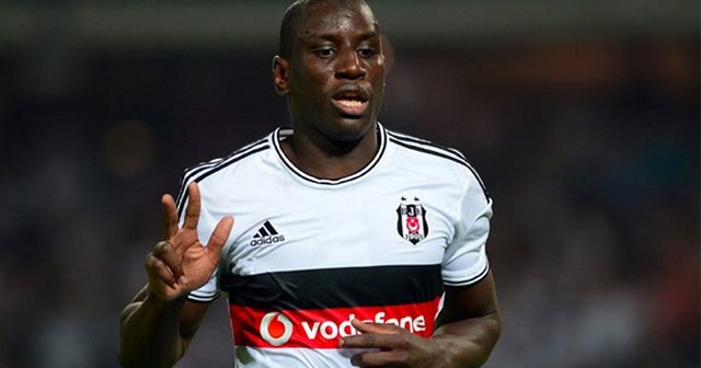 Demba Ba&#039;dan transfer iddialarına cevap