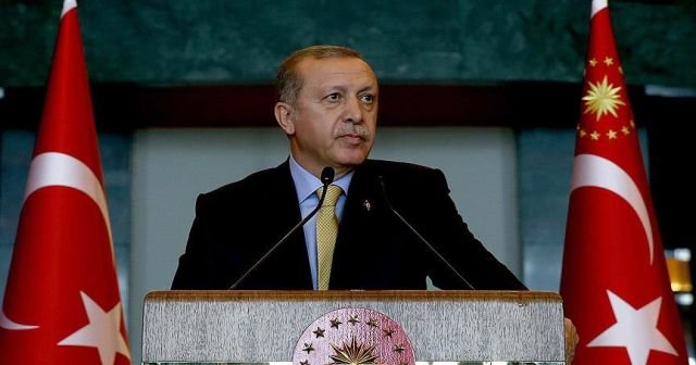 Erdoğan, &#039;Biz gerçeğin ta kendisini söylüyoruz, haykırıyoruz&#039;