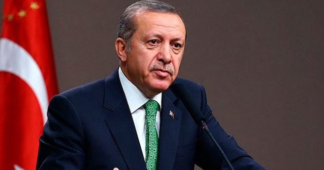 Erdoğan İstanbul&#039;da esnafla sohbet etti