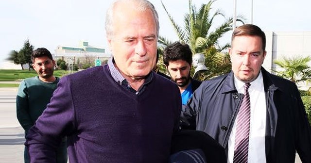 Florya&#039;da Mustafa Denizli fırtınası