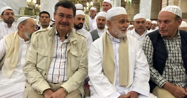 Gökçek ve Topbaş'tan Medine'ye şükür ziyareti