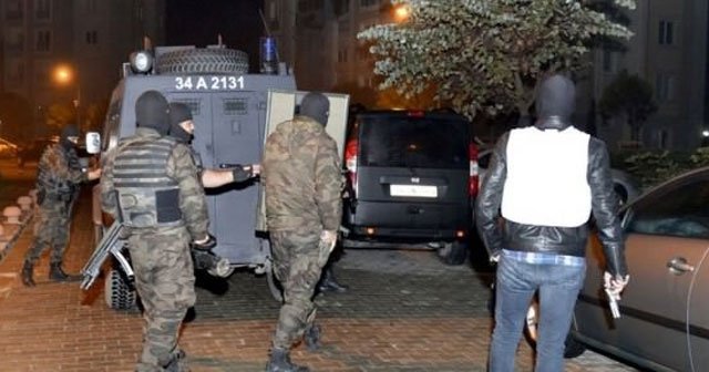 İstanbul'da terör operasyonu, Gözaltılar var