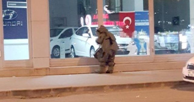 Kırşehir&#039;de şüpheli çanta paniğe neden oldu