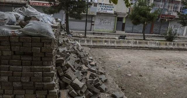 Mardin&#039;de çatışmalar ara ara devam ediyor