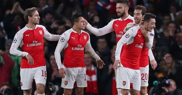 Mesut attı, Arsenal rövanşı farklı aldı