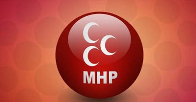 MHP 13 yıl sonra çıkardığı vekili kaybetti