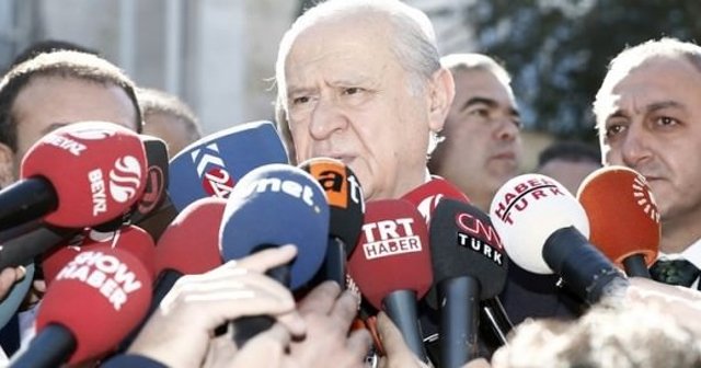 MHP&#039;de Bahçeli polemiği