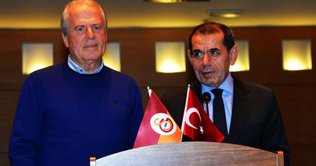 Mustafa Denizli sözleşmeyi imzaladı