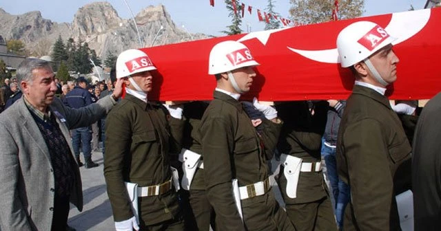 Şehit uzman çavuş son yolculuğuna uğurlandı