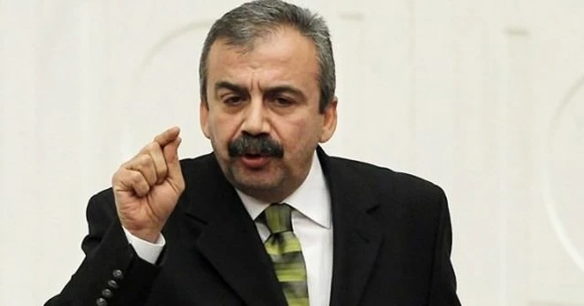 Sırrı Süreyya'dan haddi aşan 'Öcalan' açıklaması
