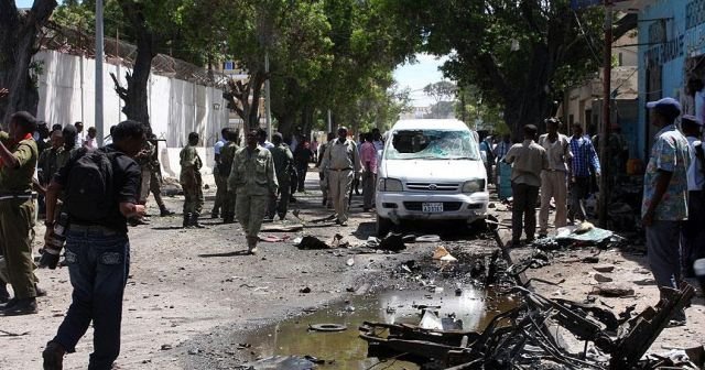 Somali&#039;de bombalı saldırı