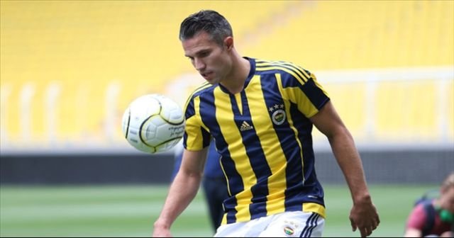 Van Persie&#039;ye kötü haber