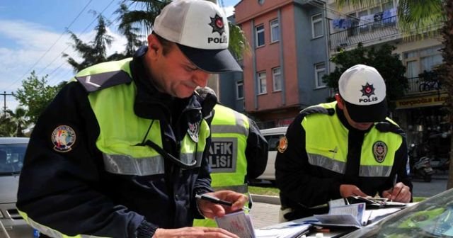 Vergi, harç ve cezalar 2016&#039;da %5.6 artacak