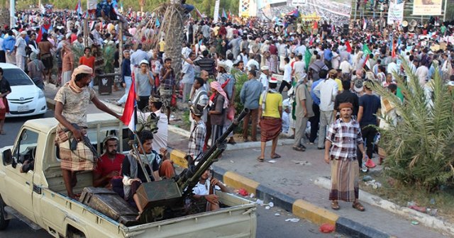 Yemen&#039;de bir subay öldürüldü